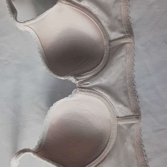 VICTORIA SECRET BODY BY VICTORIA LINED DEMI BRA 34B - Picture 7 of 12